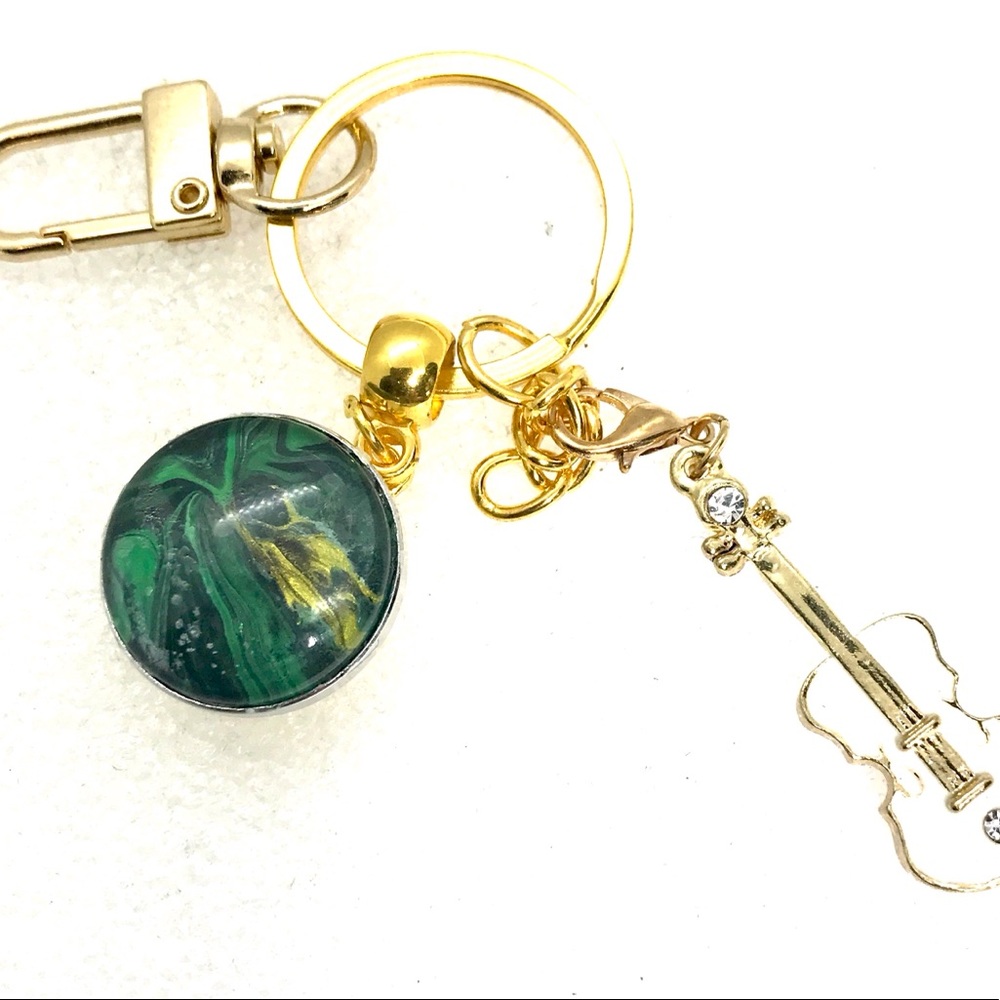 Handmade 20mm snap Keychain ring with charms